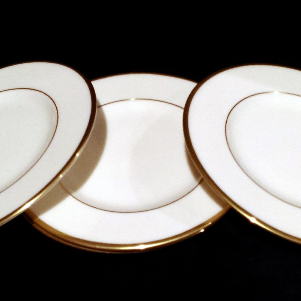 Lenox Presidential Collection Mansfield Bread Plates Set of 4 - Picture 4 of 6